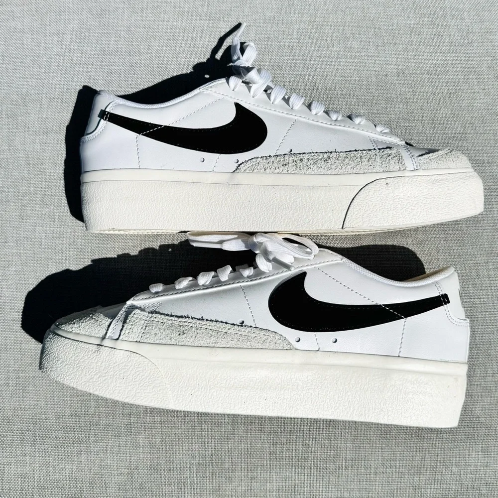 Nike Blazer Platform Sneaker - Picture 5 of 7